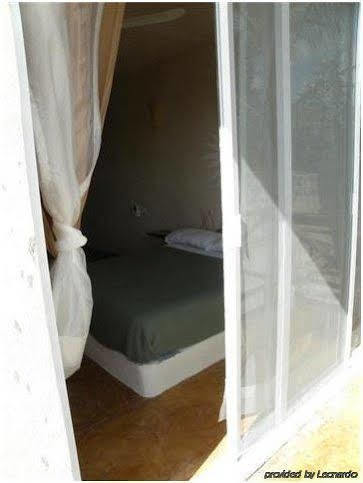Hotel Eco Casa Corazon 3*